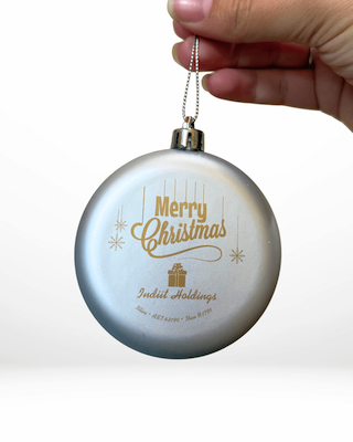 silver with gold print Merry Christmas ornament